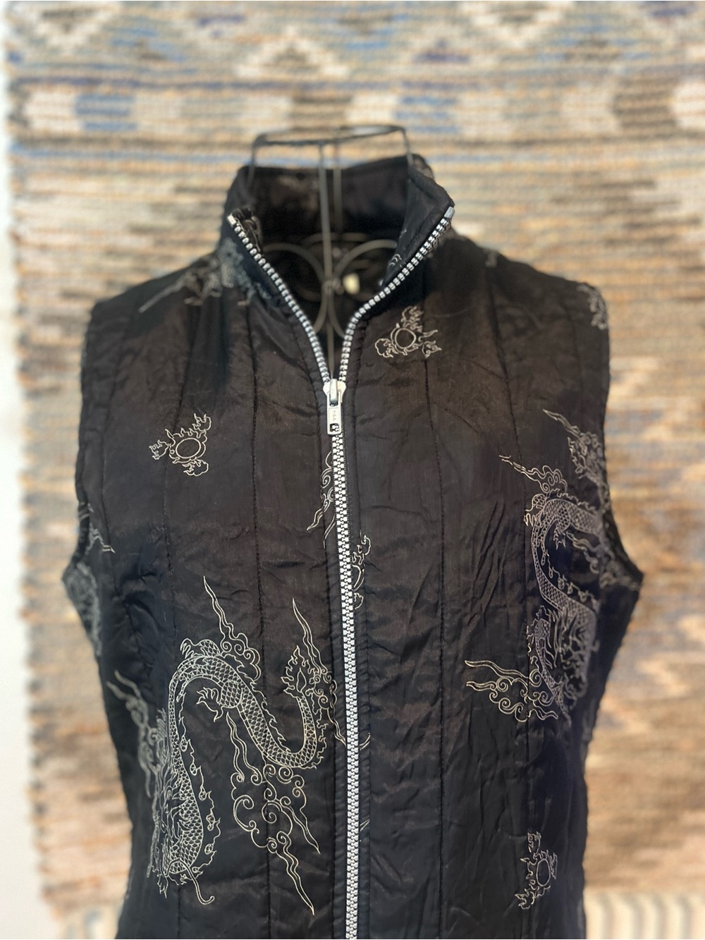 White Moon Black Embroidered Dragon Quilted Vest - Women - Picture 2 of 9